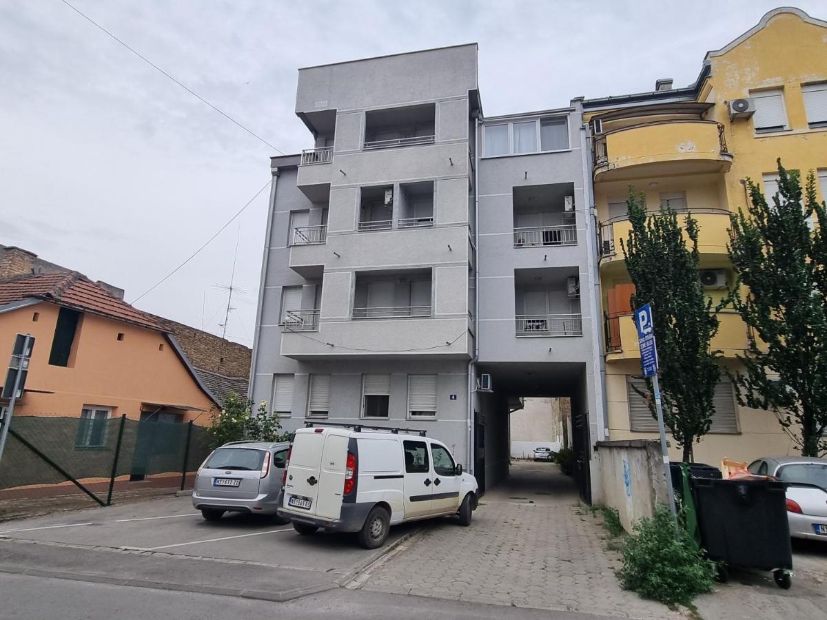 Likehome Life - Novi Sad Stevana Sremca Нови-Сад Экстерьер фото